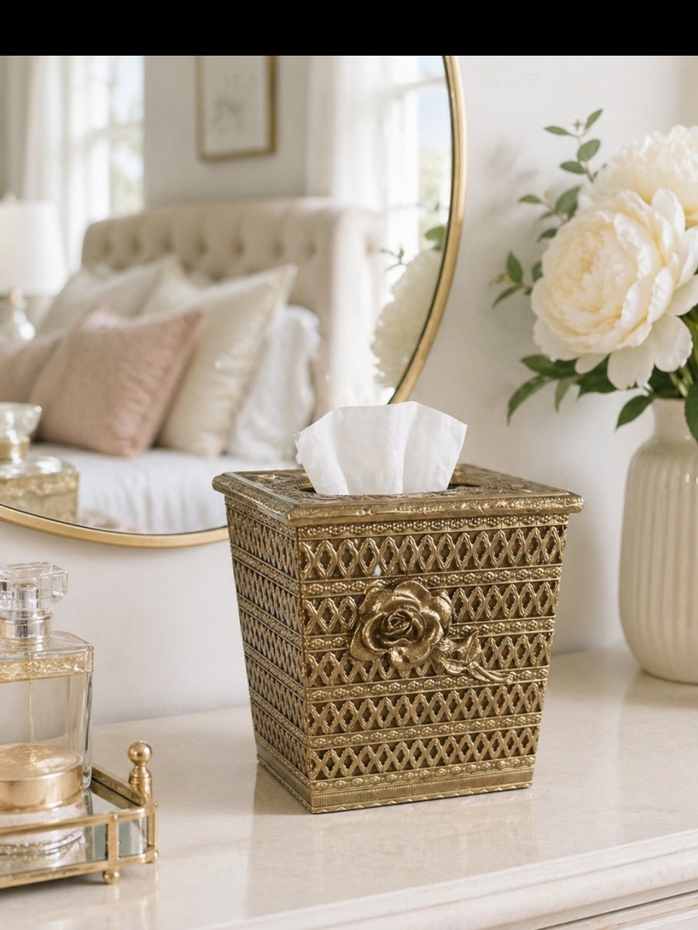 Vintage Hollywood Regency Gold Tissue Box Cover